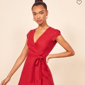 Adorable Reformation Rodin wrap dress